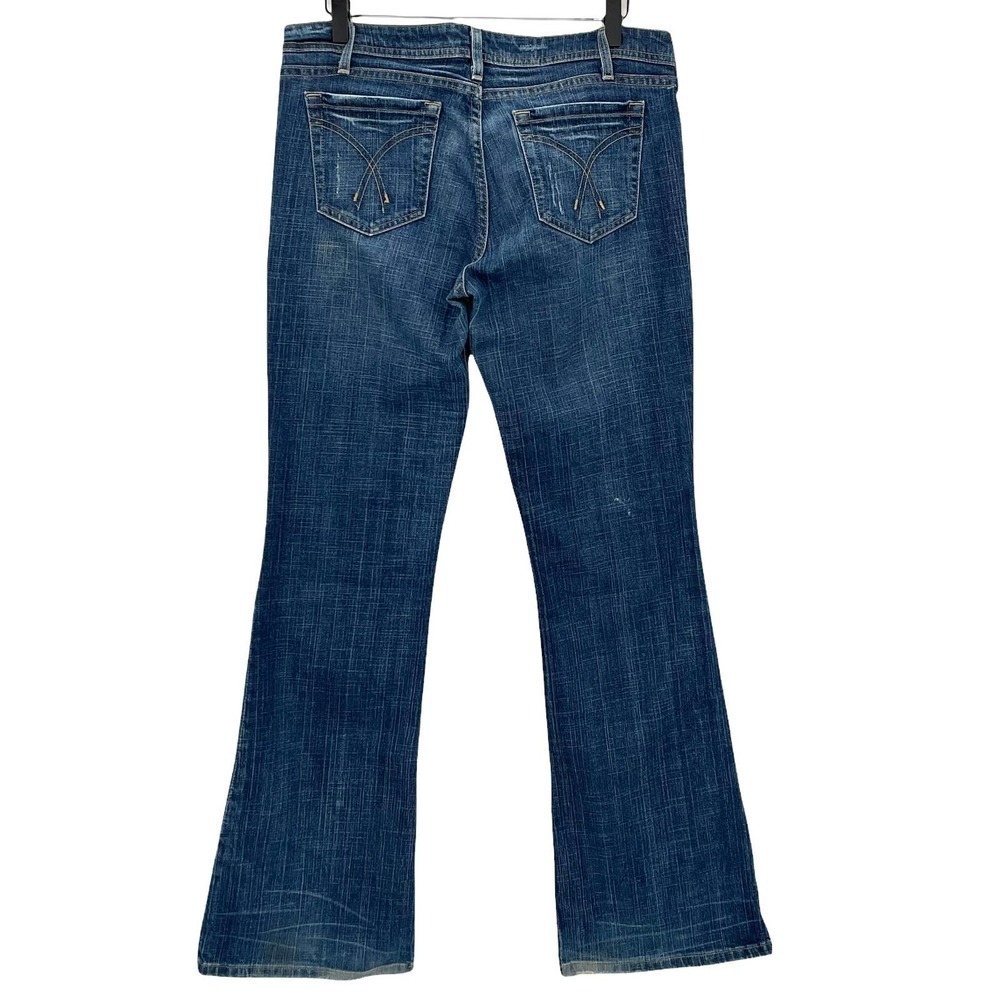 Vintage Y2K l.e.i. Low Rise Flare Leg Stretch Jeans Medium Wash Distressed | 9 - Picture 3 of 11